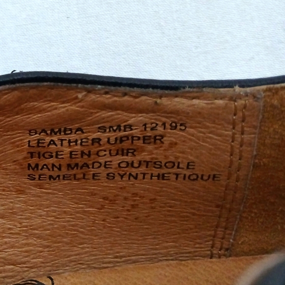 Taos  Samba Black Leather Mary Jane Shoes. Size 8 - Picture 10 of 12